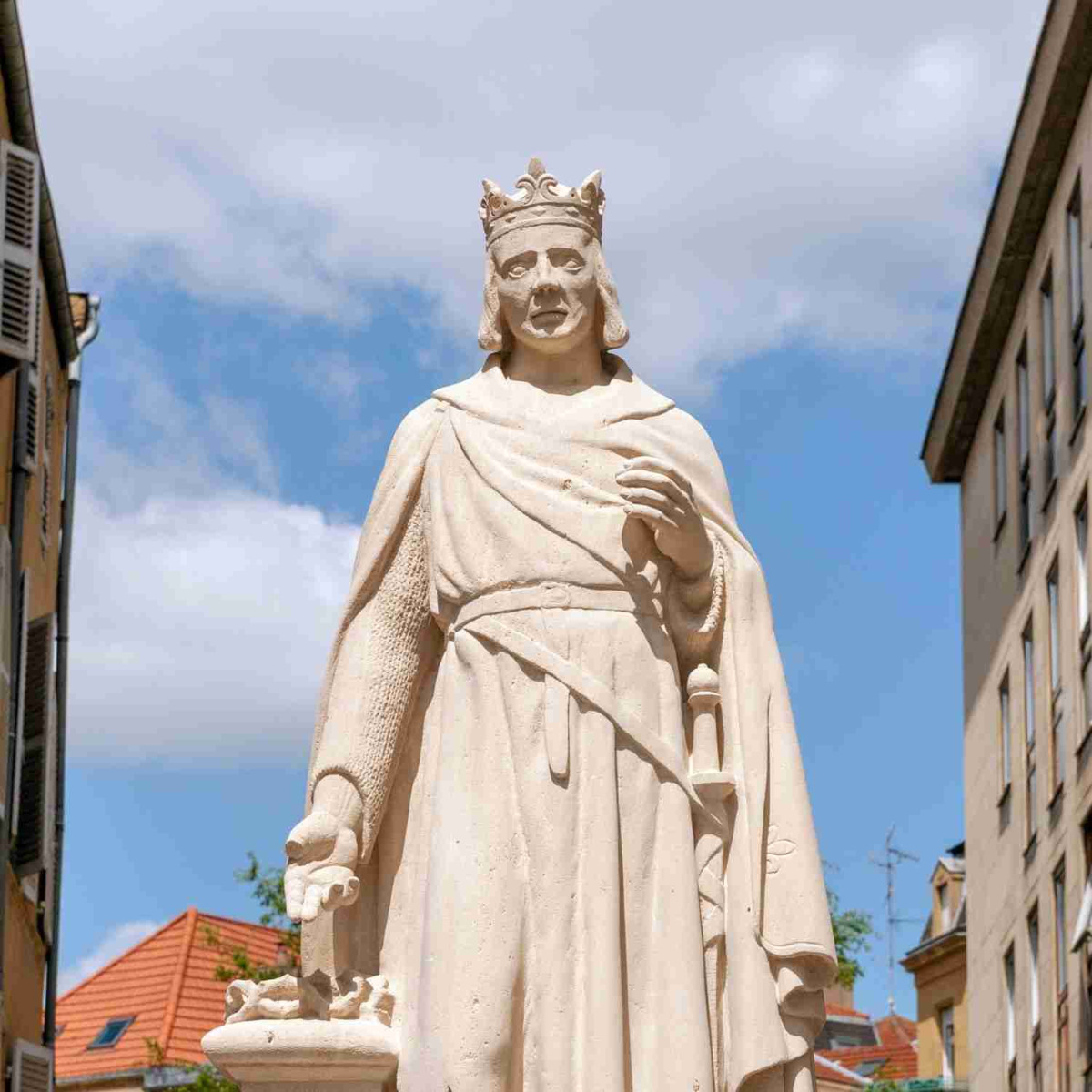 statue Saint Louis